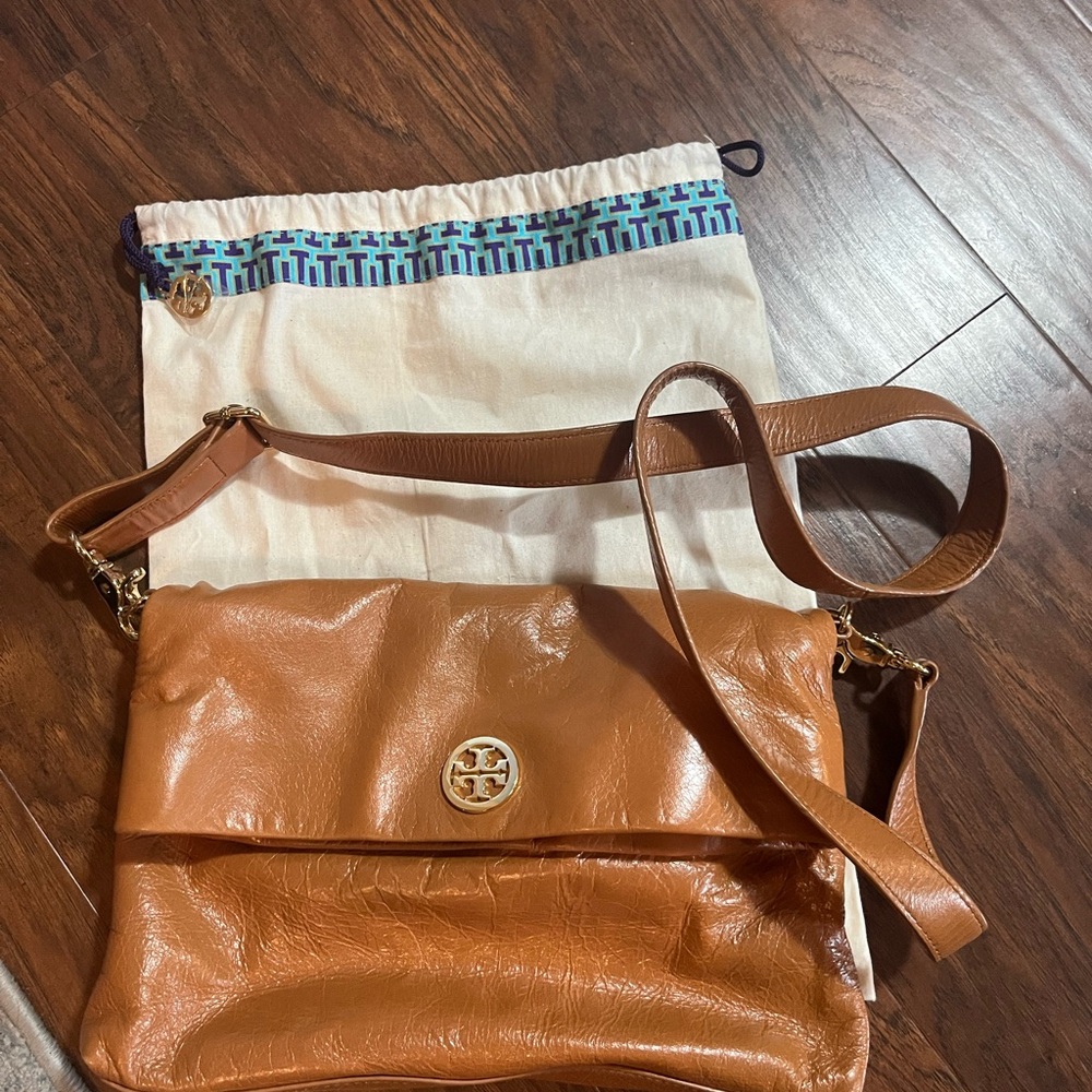 Tory Burch crossbody/clutch purse